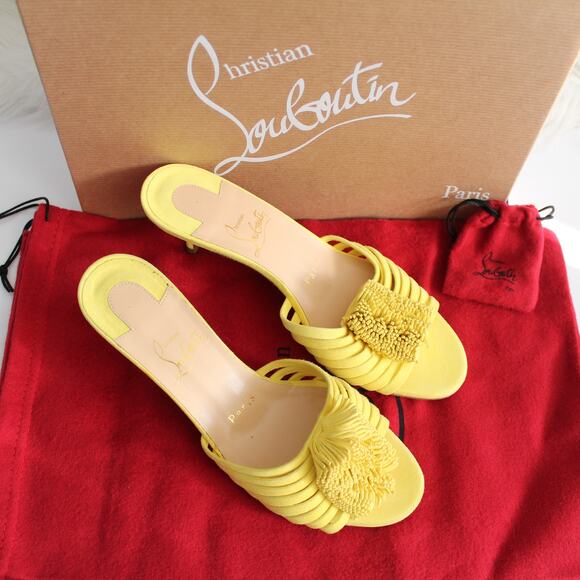 Christian Louboutin Belbrossa Yellow Suede Pompom Fringe Slip-On Kitten Heels - Picture 2 of 16